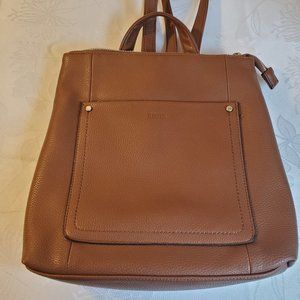 COMPACT CHOCOLATE BROWN POCKET BACKPACK Made of Pleather. Not authentic Roots